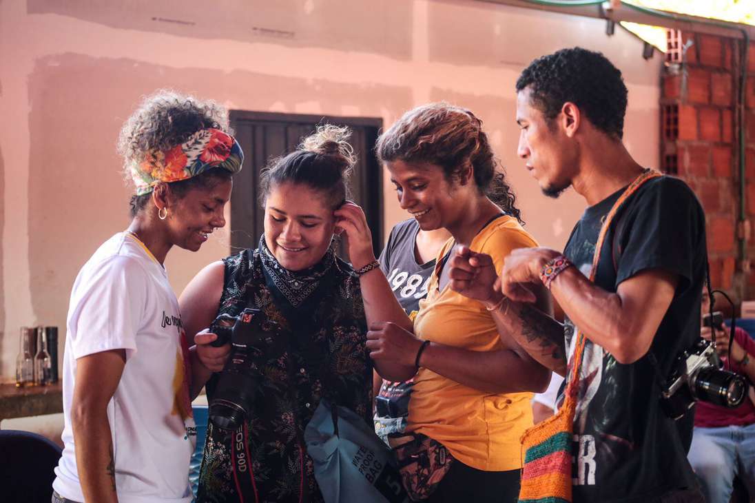 Desde el 9 hasta el 15 de octubre, 38 fotógrafos y fotógrafas de 12 regiones del país se reunieron en el primer taller de fotografía documental organizado por el Colectivo Miradas.
