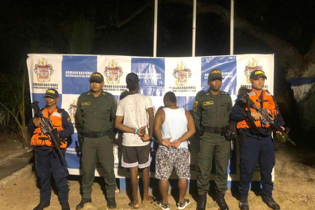 Armada detiene embarcación con 57 migrantes ilegales en Acandí, Chocó