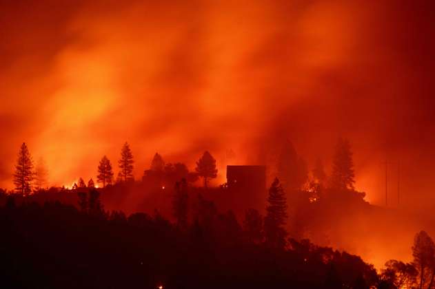 Trump amenaza con recortar ayuda para California en caso de incendios