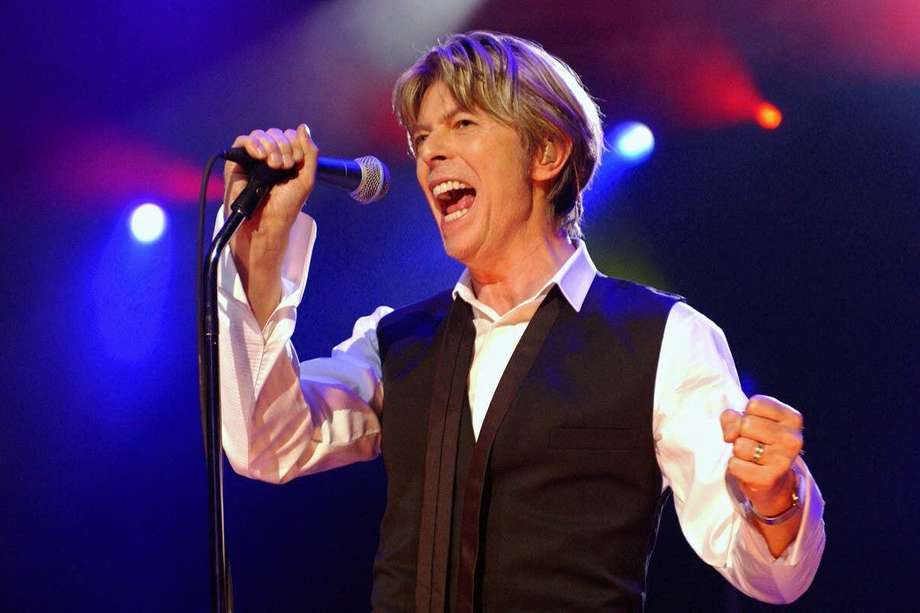 La obra musical de David Bowie incluye sus seis décadas de carrera incluidas “Space Oddity”, “Changes”, “Life on Mars?” y “Heroes”.