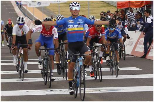 Nicolás Gómez, campeón panamericano sub 23  de ciclismo de ruta