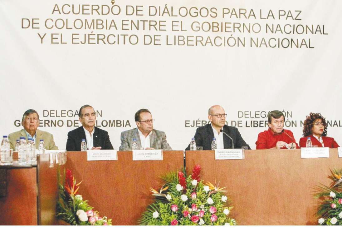 El 9 de octubre de 2016 se conoció en Caracas que la instalación formal de la mesa de diálogo entre el gobierno de Juan Manuel Santos y la dirigencia el Eln se realizaría el 27 de ese mes en Quito, Ecuador. Las esperanzas estaban concentradas en que este proceso tendría algún avance, en vista de que se había perdido el plebiscito por la paz.