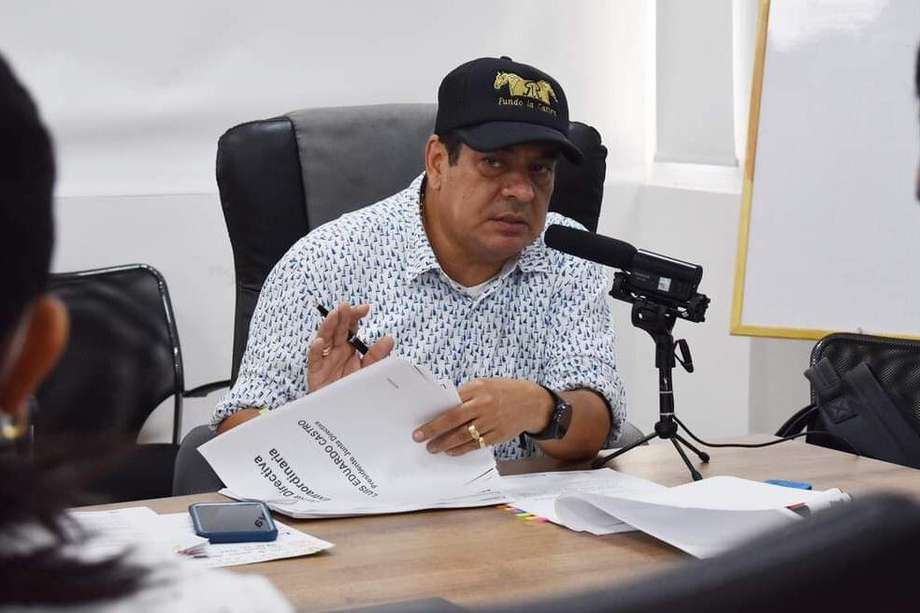 Luis Eduardo Catro, alcalde de Yopal, lanzó oficialmente la campaña "Fuera Malas Lenguas" en febrero de 2022.