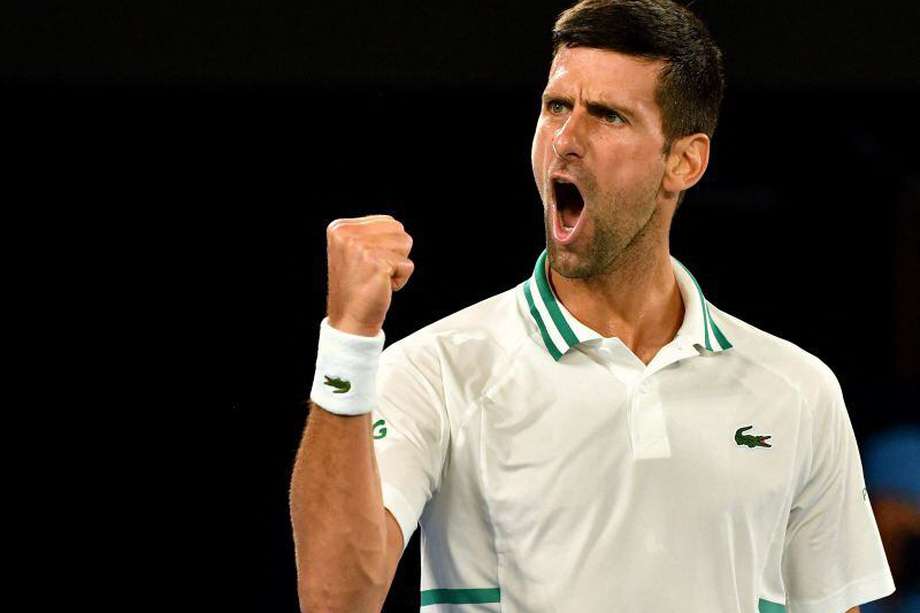 Novak Djokovic fue uno de los principales protagonistas del inicio del 2022, tras su negativa a vacunarse (Photo by Paul CROCK / AFP).