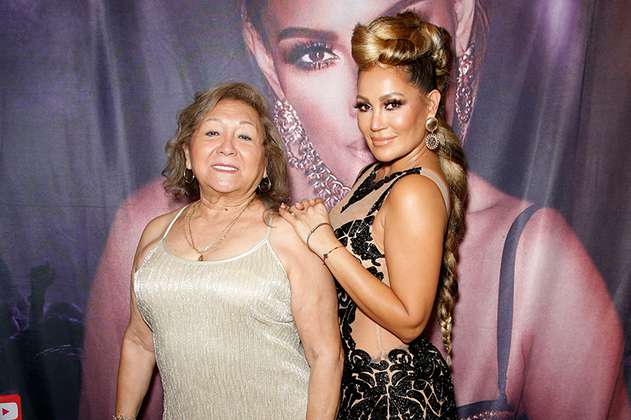 Mamá de Jennifer Lopez confiesa que rezó para que Ben Affleck buscara a su hija