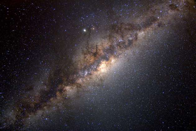 Descubren las estrellas más antiguas del universo (y están en la Vía Láctea) 