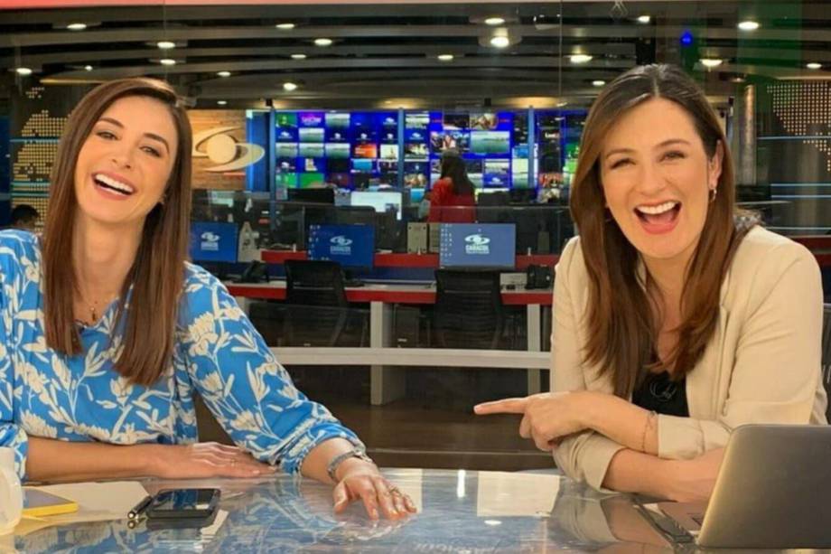 Alejandra Giraldo y Daniela Pachón, presentadoras de Noticias Caracol.
