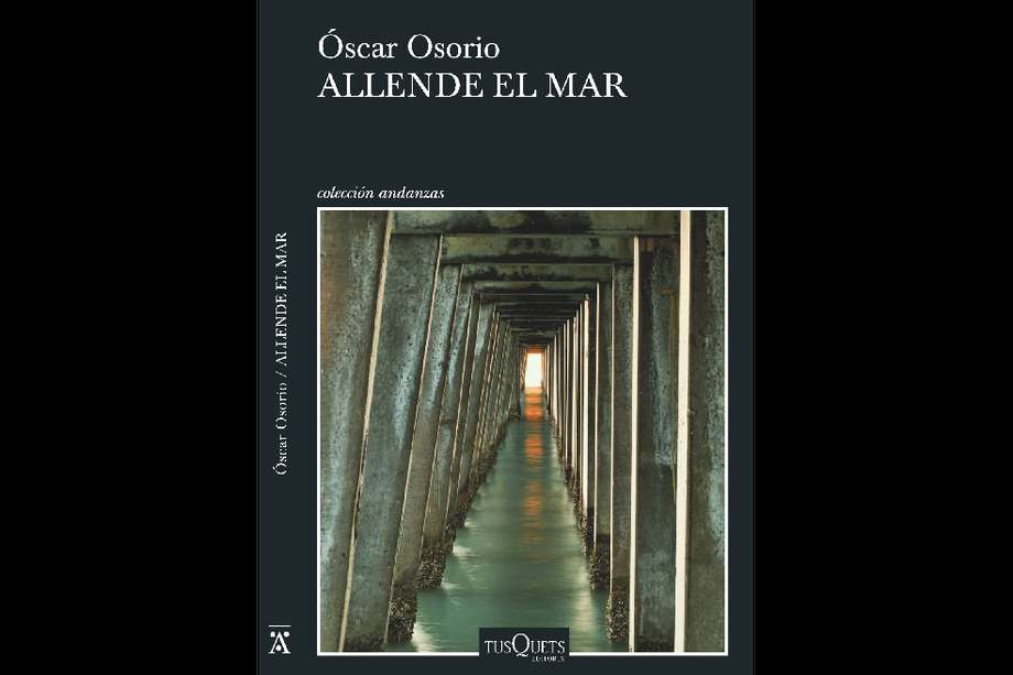 En "Allende el mar" se construyen narraciones desde las que emergen las complejidades y contradicciones de los personajes, a partir de la inmersión de Osorio en el mundo privado de sus entrevistados.