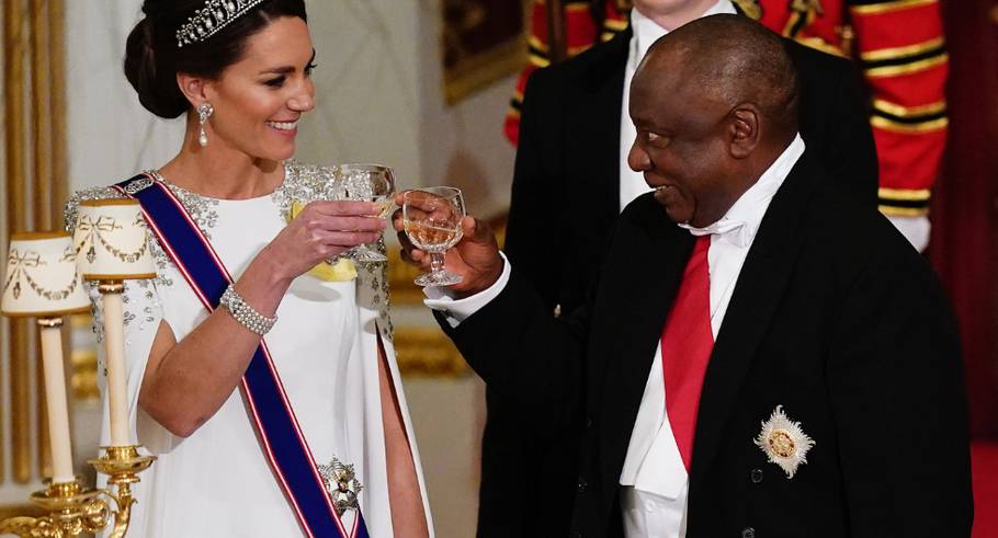 Kate Middleton usa vestido de 5 mil euros en su estreno como princesa de  Gales | Revista Cromos