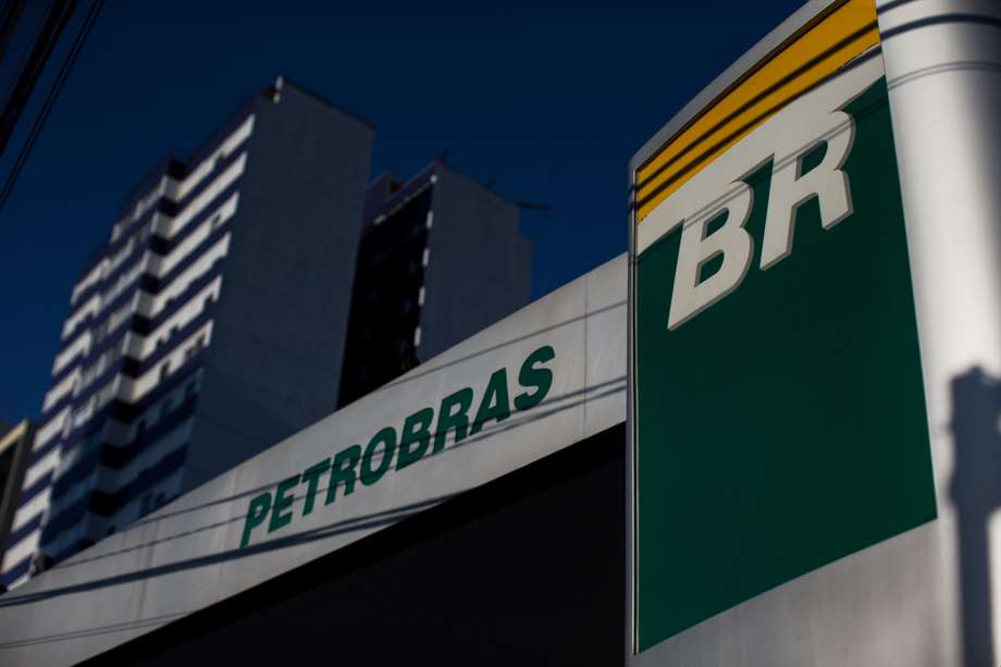 El Polo Carmópolis que ofrece la petrolera brasileña produce petróleo y gas en antidades importantes.