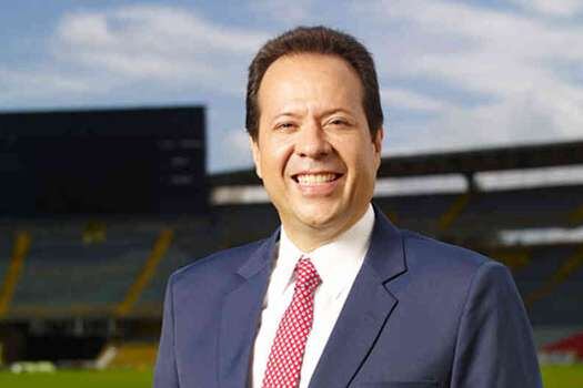 Javier Fernández Franco es conocido por haber narrado los partidos de la Selección Colombiana de Fútbol.
