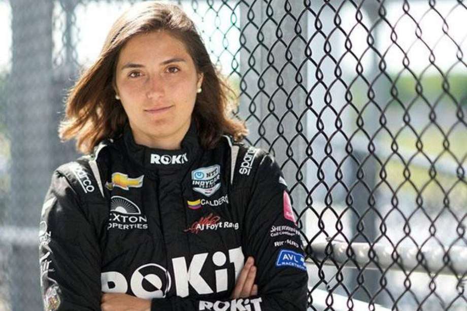 Tatiana Calderón es una piloto colombiana y está en Escudería Telmex Claro.