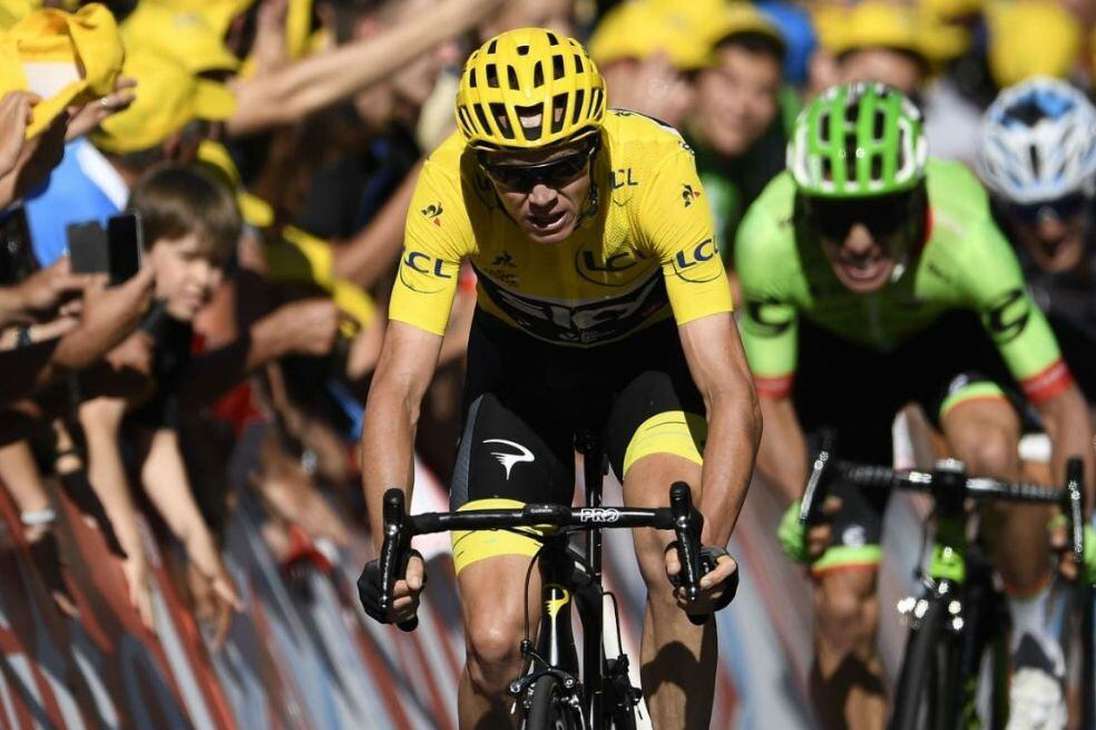 Chris Froome es uno de los históricos del Tour de Francia. El gran rival de la carrera de Nairo Quintana triunfó en cuatro oportunidades en la gran vuelta francesa y, después de Lance Armstrong, ha sido el gran dominador del siglo XXI. Sus títulos los consiguió en 2013, 2015, 2016 y 2017.