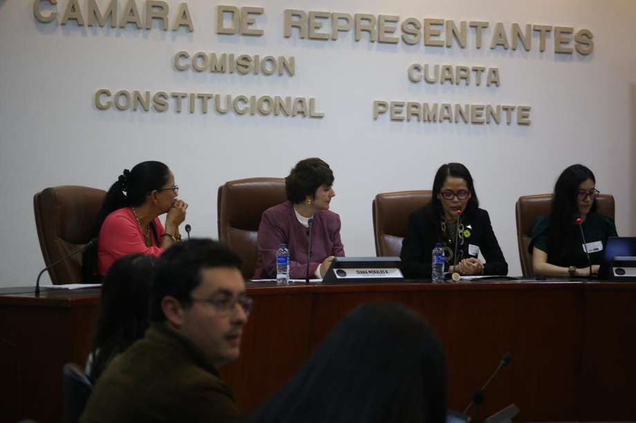 La Comisión Cuarta de la Cámara de Representantes.