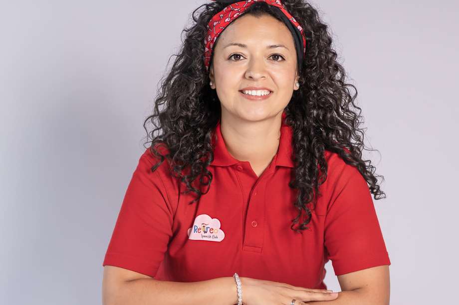 Ella es Milena Cruz, la emprendedora detrás de El Recreo Spanish.