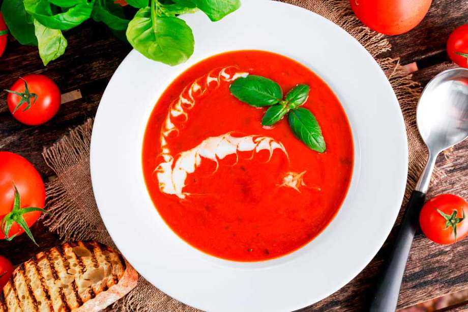 Crema de tomate: receta fácil para compartir con la familia
