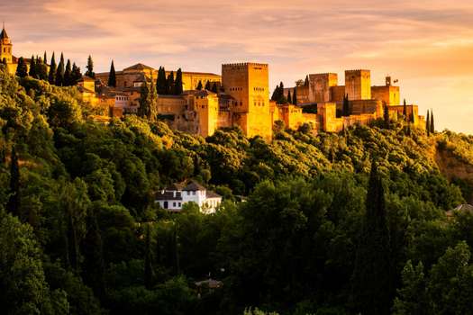 Granada, España, cuenta con uno de los atardeceres más bonitos del mundo. 