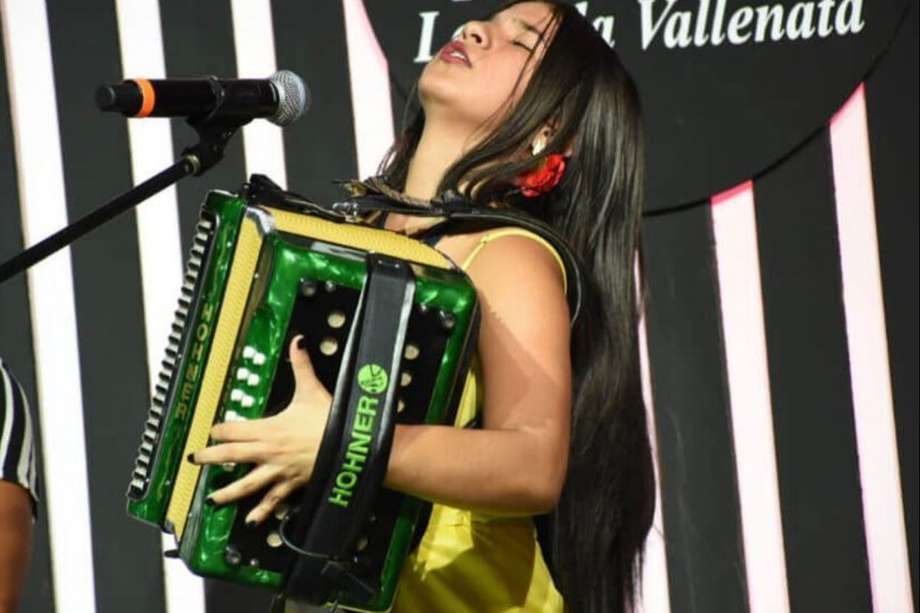 Loraine Lara, primera Reina del Festival de la Leyenda Vallenata.