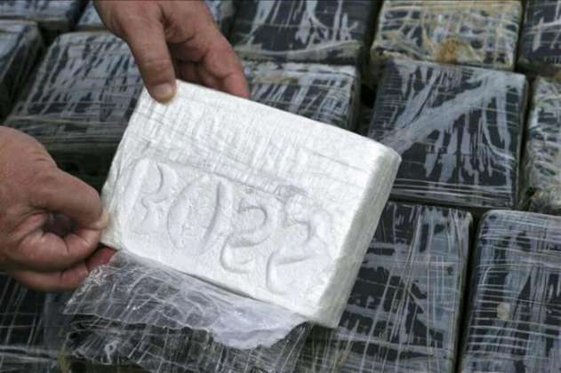 En un rodillo pretendían sacar 74 kilos de cocaína, por el aeropuerto el Dorado de Bogotá