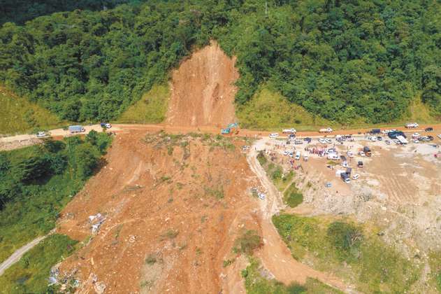 Dos contratistas de la vía entre Medellín y Quibdó se declararon en insolvencia