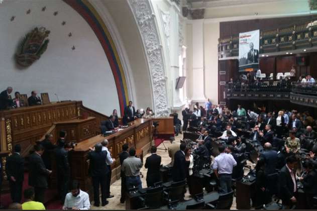 Por crisis en Venezuela, expresidentes solicitan que se convoque cumbre presidencial de Unasur