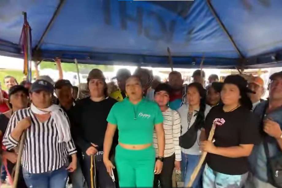 Los manifestantes buscan que les garanticen la reubicación que se prometió hace un año y medio cuando se presentó la avalancha en Rosas, Cauca.