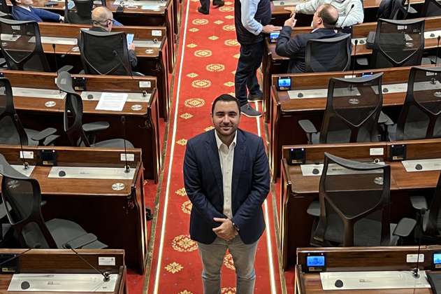 Yamil Arana renuncia al Congreso para aspirar a la Gobernación de Bolívar
