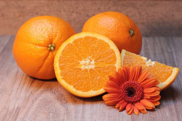 ¿Cómo hacer un desengrasante natural solo con cáscaras de naranja?