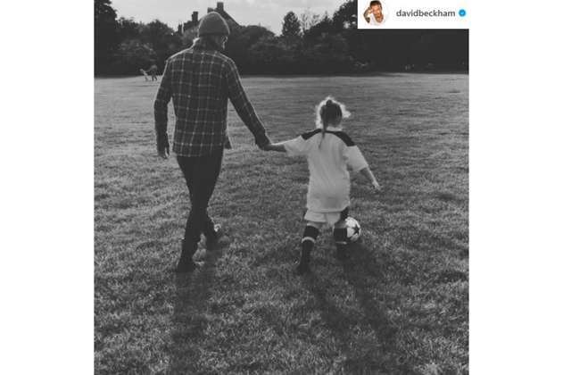 David Beckham da la primera clase de fútbol a su hija Harper