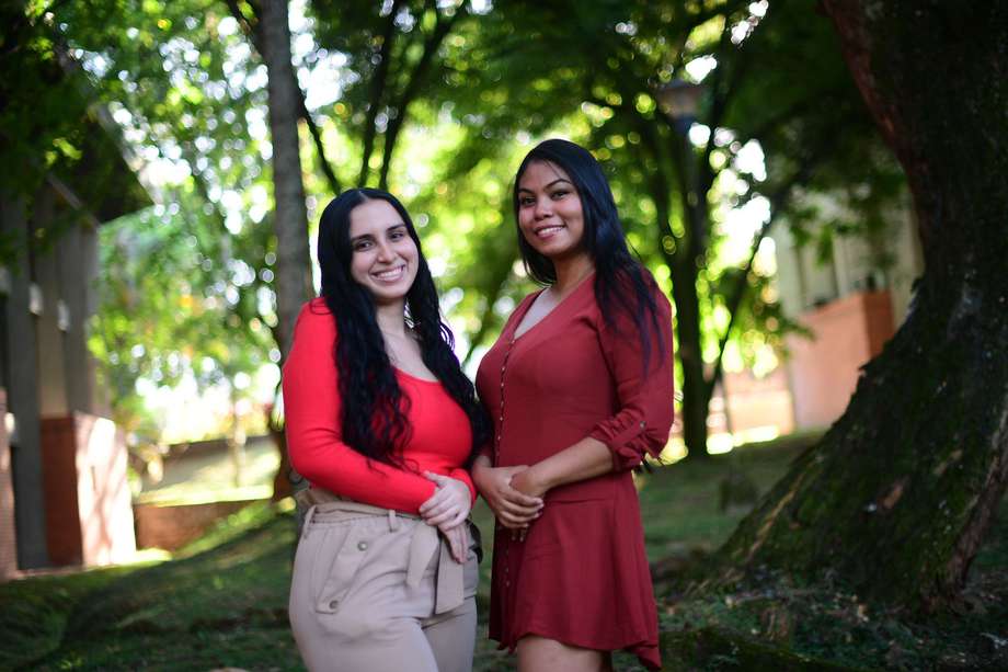 Karol Álvarez y Alisson Mosquera son estudiantes de Derecho en la Universidad San Buenaventura, en Cali.