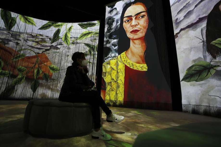 La exposición "Frida, la experiencia inmersiva", busca resaltar diferentes aristas de Kahlo, sin centrarse en sus sufrimientos de vida.