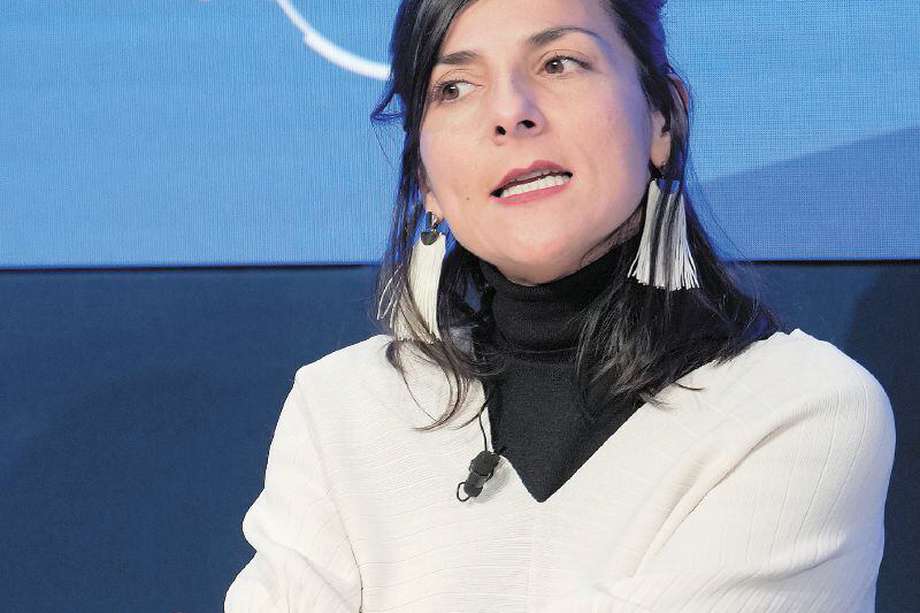  La ministra Irene Vélez, quien participó en el Foro Económico Mundial, realizado entre el 16 y 20 de enero.  / World Economic Forum








