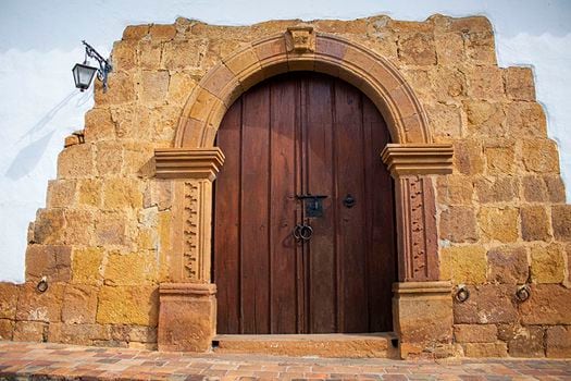 Esta puerta fue la inspiración para la casa de la película “Encanto”.