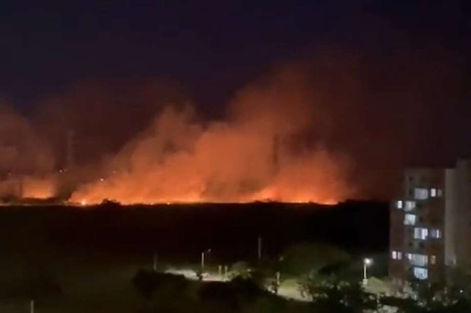 Sobre las 2:30p.m. del lunes 12 de septiembre, se reportó un incendio forestal en el corregimiento de Navarro, atendido por una máquina extintora y un carro tanque.