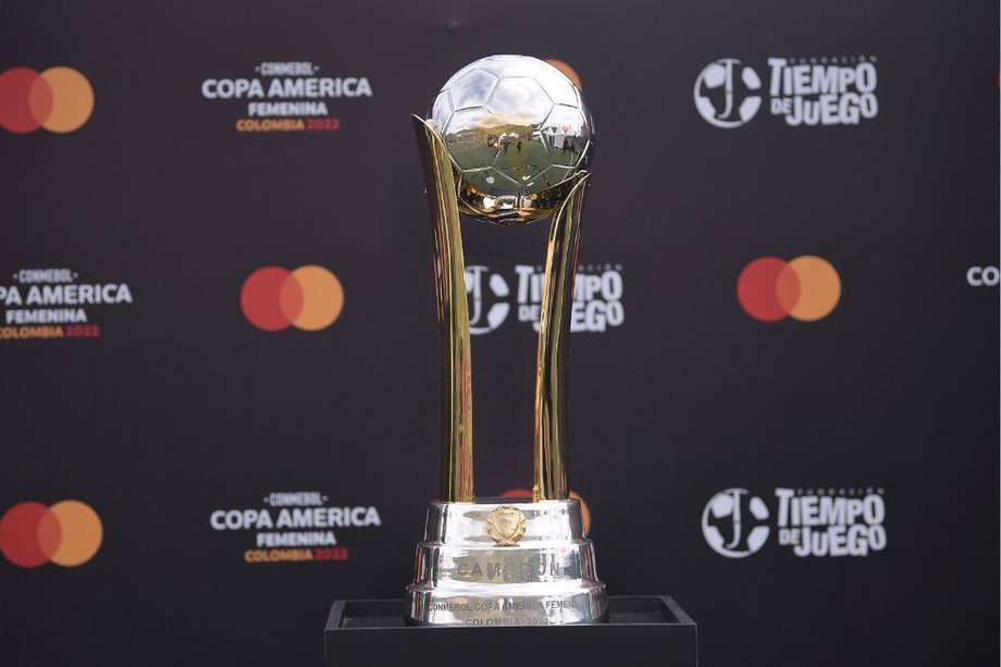 Trofeo de la Copa América Femenina que se le dará a las campeonas de la competición.