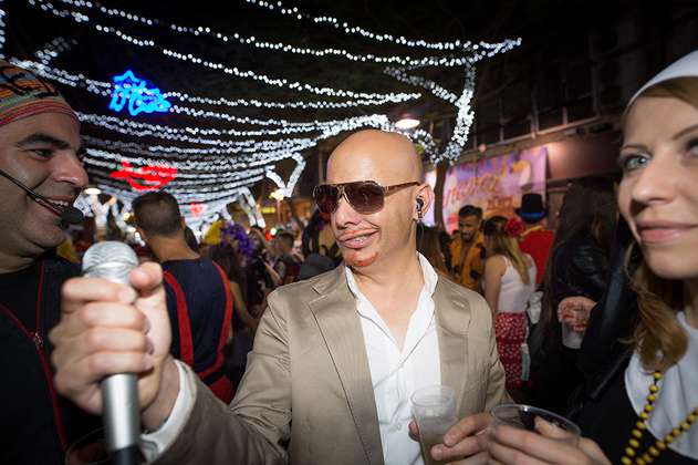 Pitbull será el gran homenajeado en los Latin AMAs 2017