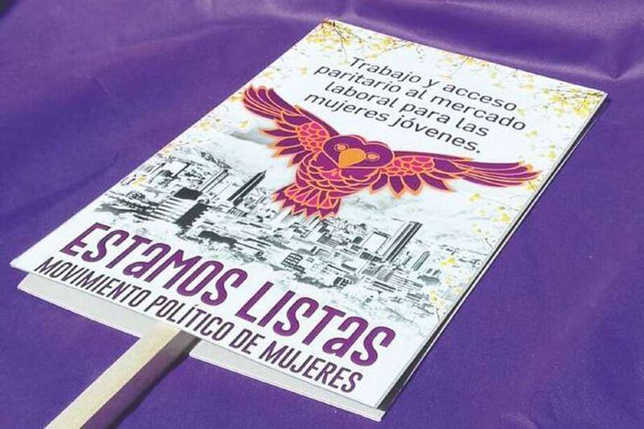 El movimiento político feminista Estamos Listas tiene una concejal en Medellín. 