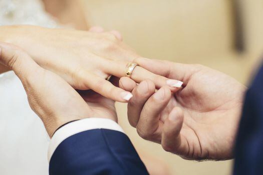 Cinco cosas que debes saber del anillo de compromiso