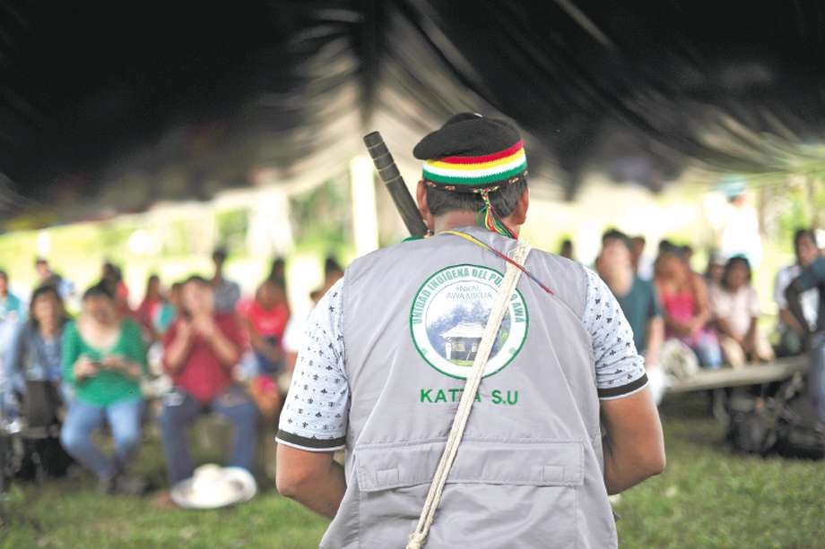 La guardia indígena se opuso a los llamados a protestar que hizo la disidencia de las Farc en la zona.