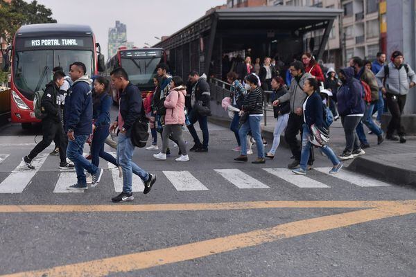 También se reportó un aumento en el número de peatones que transitan en la ciudad. Jose Vargas Esguerra