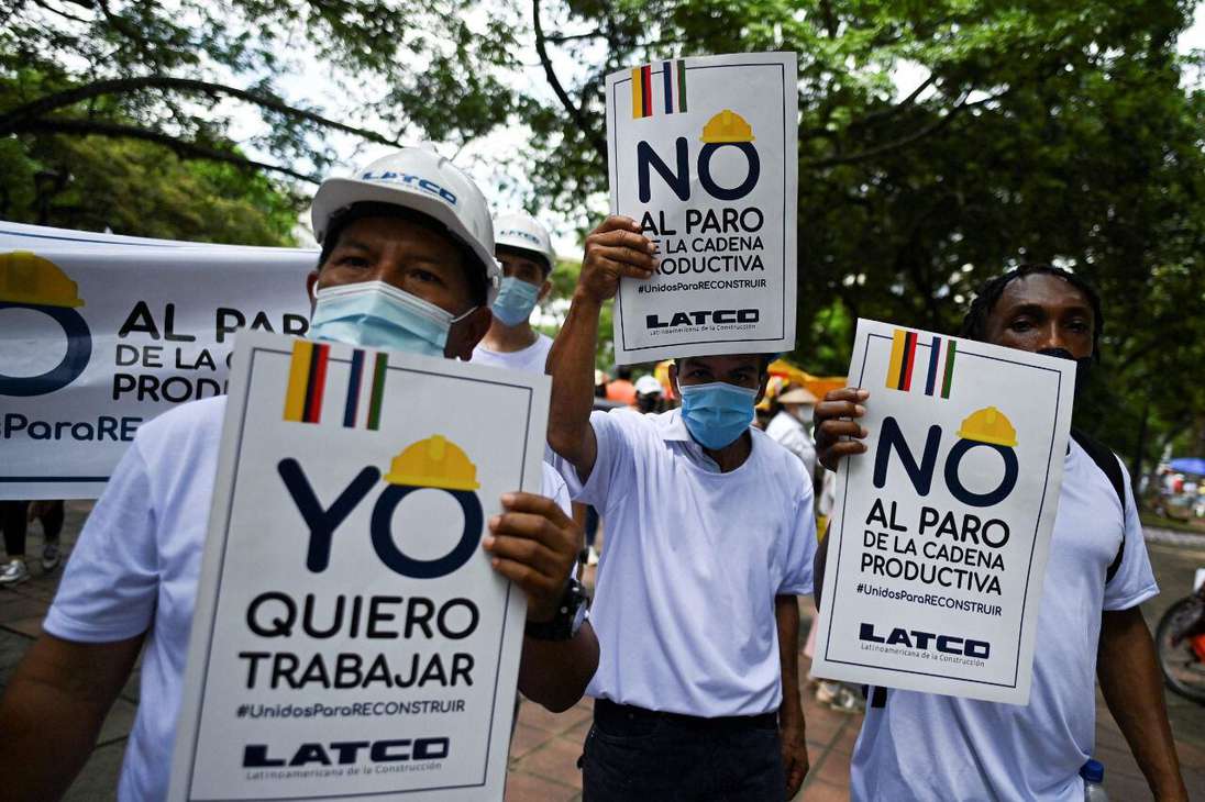 El gremio de la construcción también se manifestó en la marcha del silencio. Según la Cámara Colombiana de la Construcción (Camacol) el 96% de las obras en Cali están suspendidas