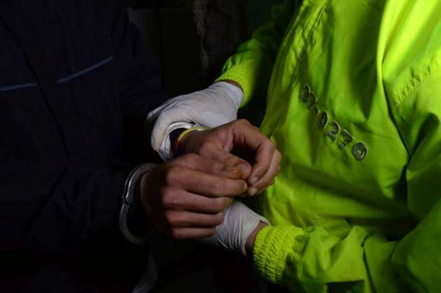 Capturan en Bogotá a ciudadano británico prófugo por narcotráfico y venta de armas