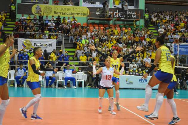 Colombia continúa en Bucaramanga su preparación de cara al Mundial de voleibol