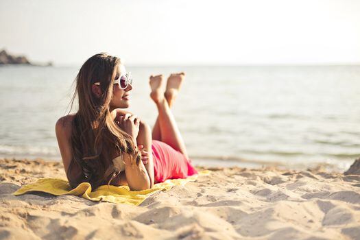 Butthole sunning: la tendencia de asolearse el ano que pone en riesgo tu salud