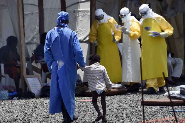 La OMS advierte que el nuevo brote de ébola podría tener hasta 300 víctimas 