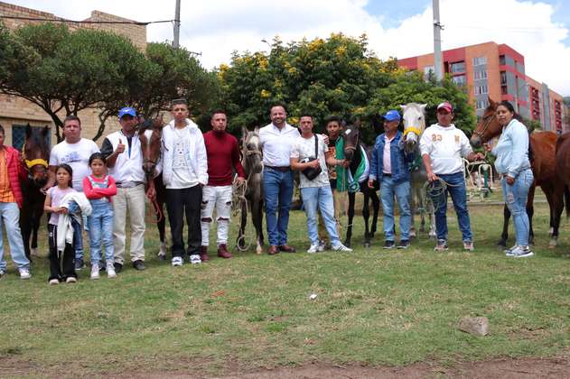 Zipaquirá prohíbe el uso de vehículos de tracción animal, anunció su alcalde