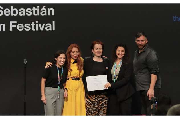 Daniela Abad recibió premio en el Festival de San Sebastián: “No lo esperábamos”