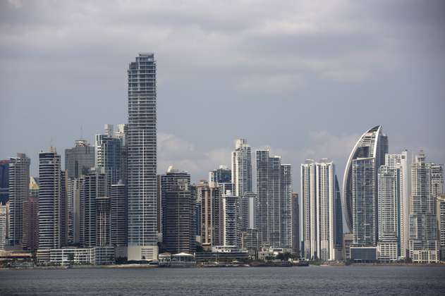 Panamá teme caer en nueva lista de paraísos fiscales 