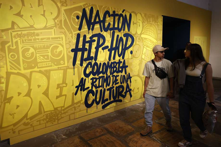 El Museo Nacional de Colombia late al ritmo de sus jóvenes raperos. EFE/ Mauricio Dueñas Castañeda
