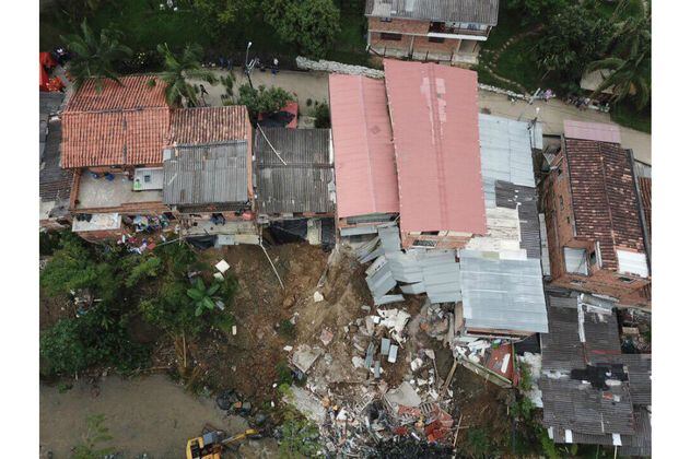 Más de 35 mil familias afectadas y damnificadas por las fuertes lluvias en Antioquia